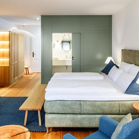 Hotel Zum Glockenturm Marktl Экстерьер фото