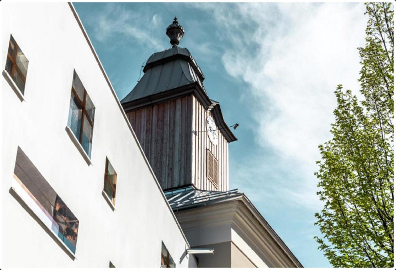 Hotel Zum Glockenturm Marktl Экстерьер фото